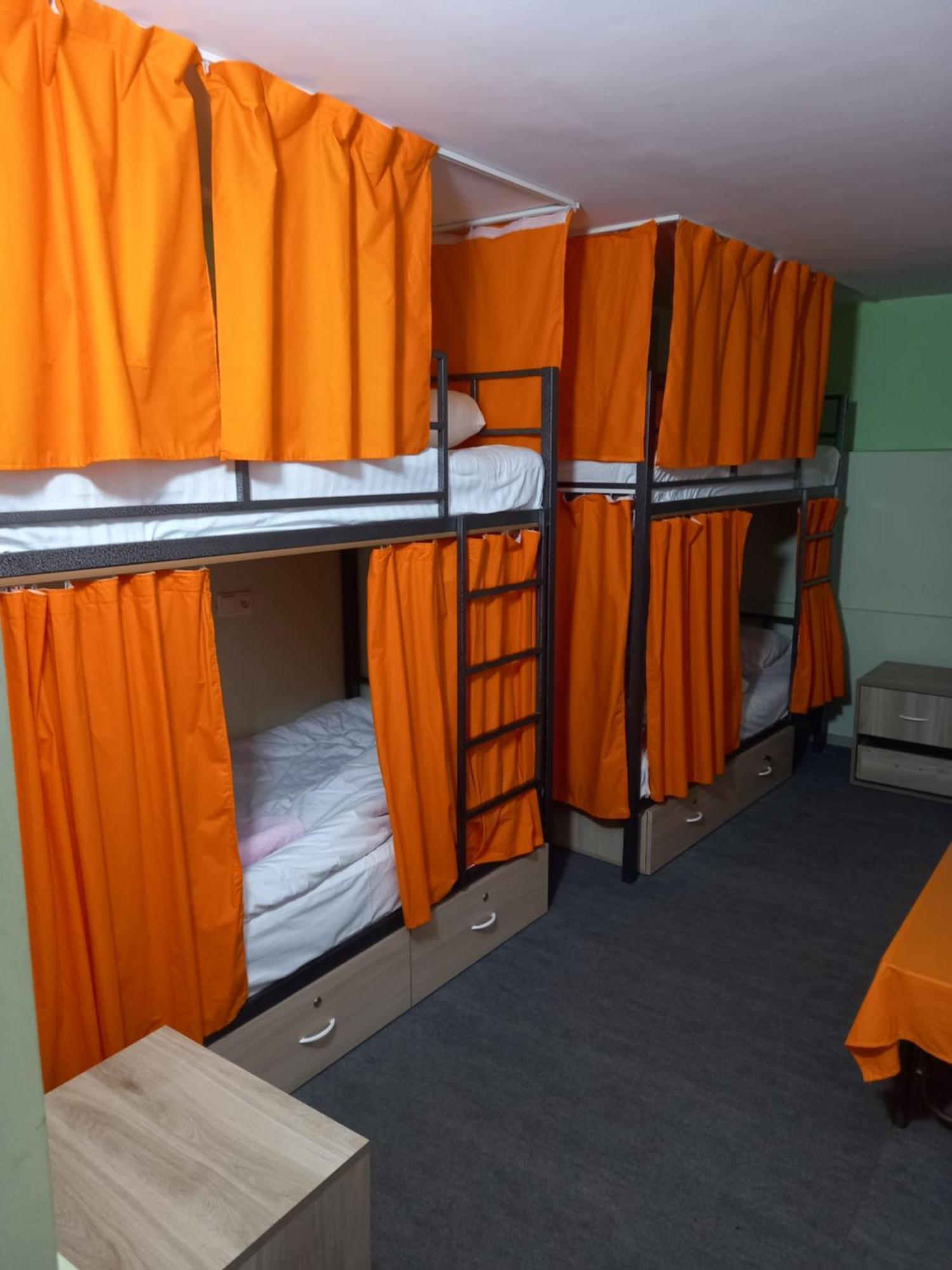 N 1 Hostel Jerevan Pokoj fotografie